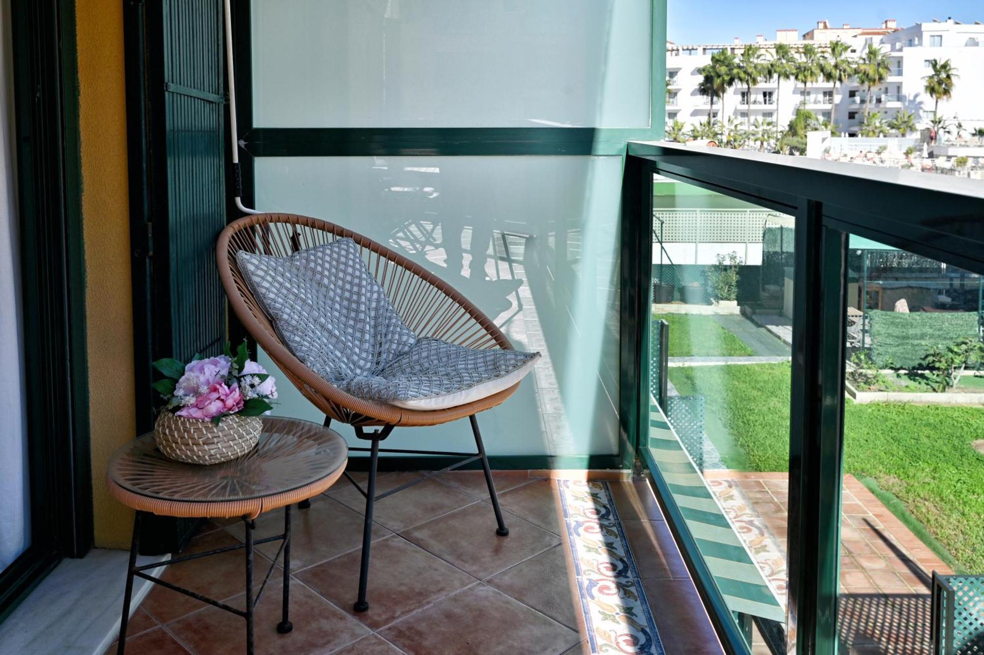 Love Rent4 Malaga Alamar 托雷莫利诺斯 外观 照片